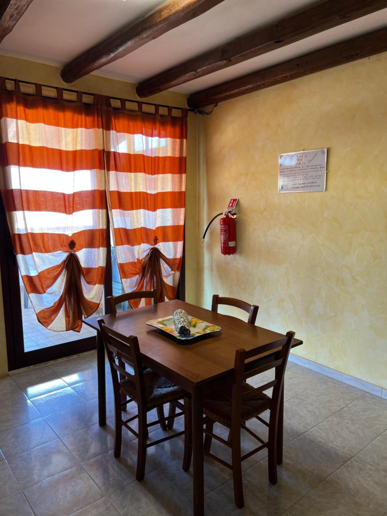 Apartamento Casa Maestrale Gonnesa Exterior foto